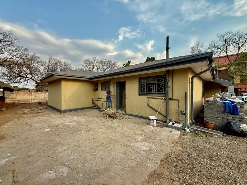 8 Bedroom Property for Sale in Vanderbijlpark CW 5 Gauteng