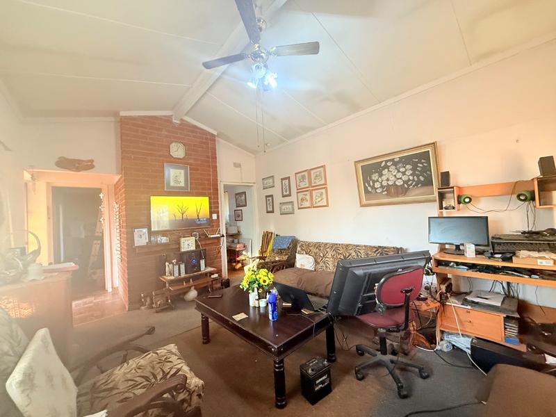 3 Bedroom Property for Sale in Vanderbijlpark CW 5 Gauteng