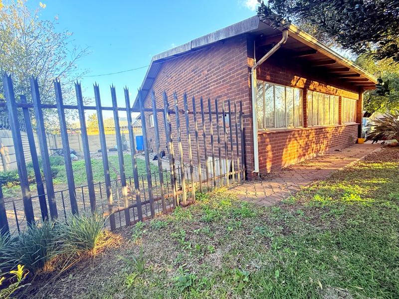 3 Bedroom Property for Sale in Vanderbijlpark CW 5 Gauteng