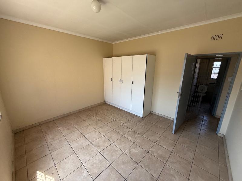 2 Bedroom Property for Sale in Vanderbijlpark CW 5 Gauteng