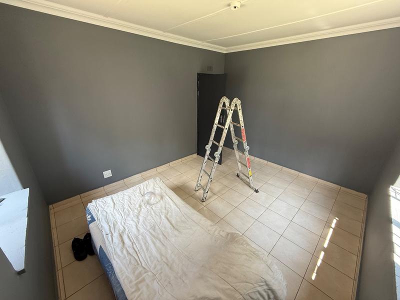 4 Bedroom Property for Sale in Vanderbijlpark CW 5 Gauteng