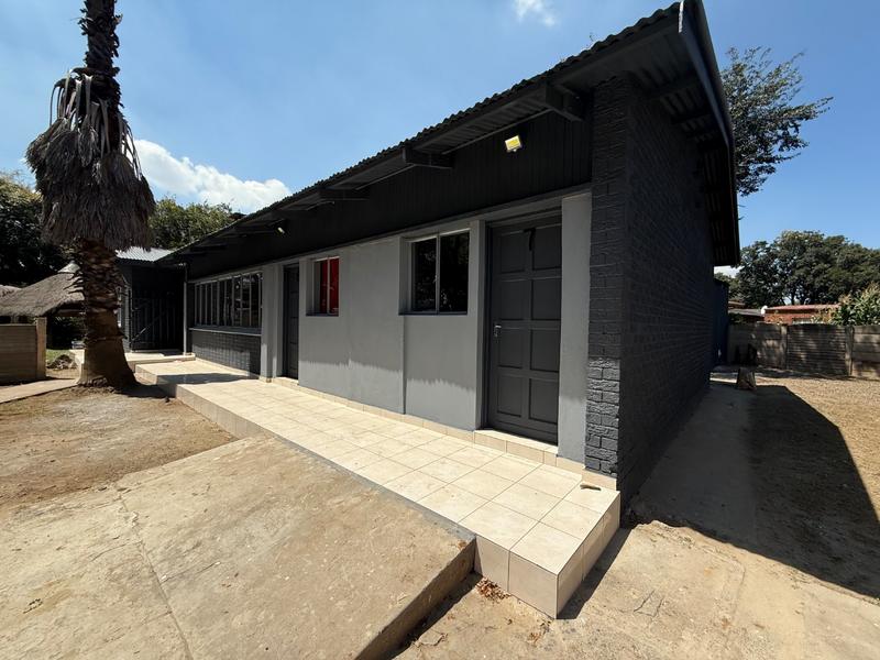 4 Bedroom Property for Sale in Vanderbijlpark CW 5 Gauteng