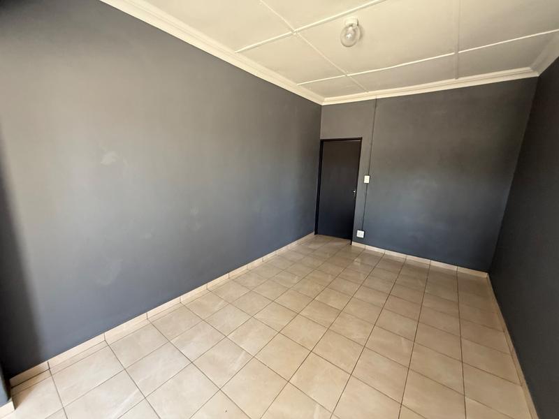 4 Bedroom Property for Sale in Vanderbijlpark CW 5 Gauteng