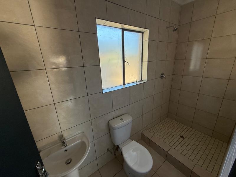 4 Bedroom Property for Sale in Vanderbijlpark CW 5 Gauteng