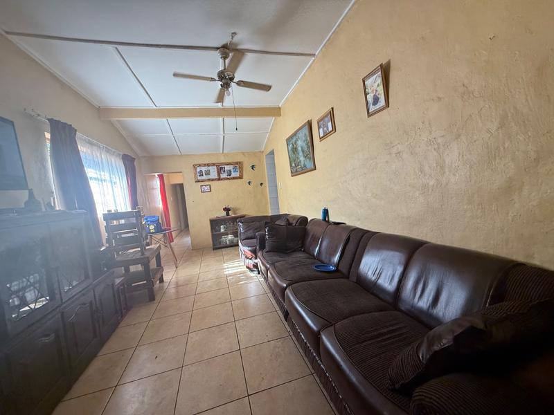 3 Bedroom Property for Sale in Vanderbijlpark CW 5 Gauteng