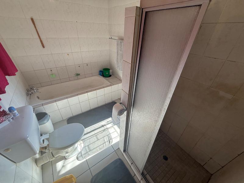 3 Bedroom Property for Sale in Vanderbijlpark CW 5 Gauteng