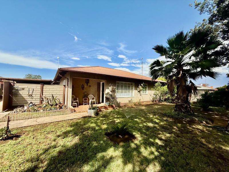 3 Bedroom Property for Sale in Vanderbijlpark CW 5 Gauteng