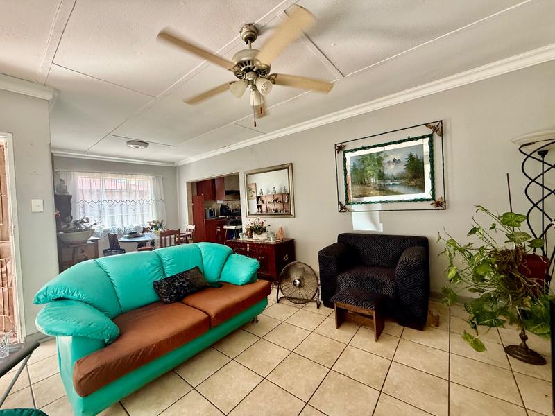 3 Bedroom Property for Sale in Vanderbijlpark CW 5 Gauteng