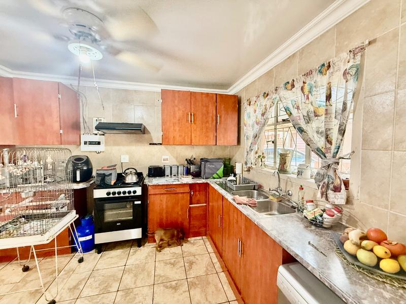 3 Bedroom Property for Sale in Vanderbijlpark CW 5 Gauteng