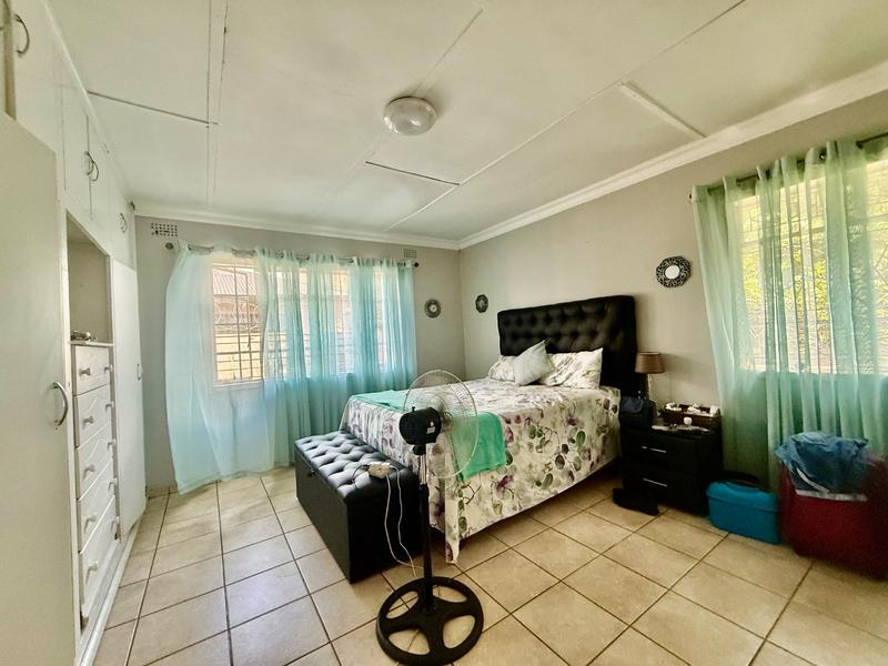 3 Bedroom Property for Sale in Vanderbijlpark CW 5 Gauteng