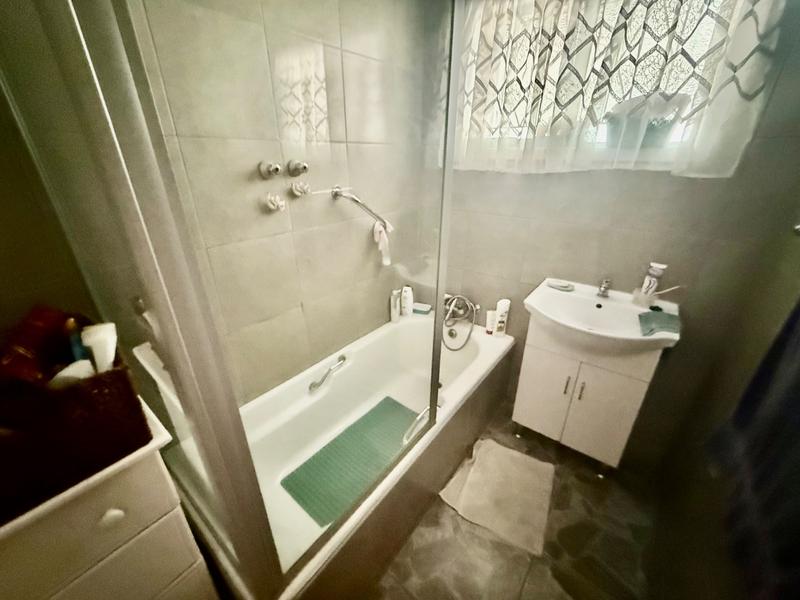 3 Bedroom Property for Sale in Vanderbijlpark CW 5 Gauteng