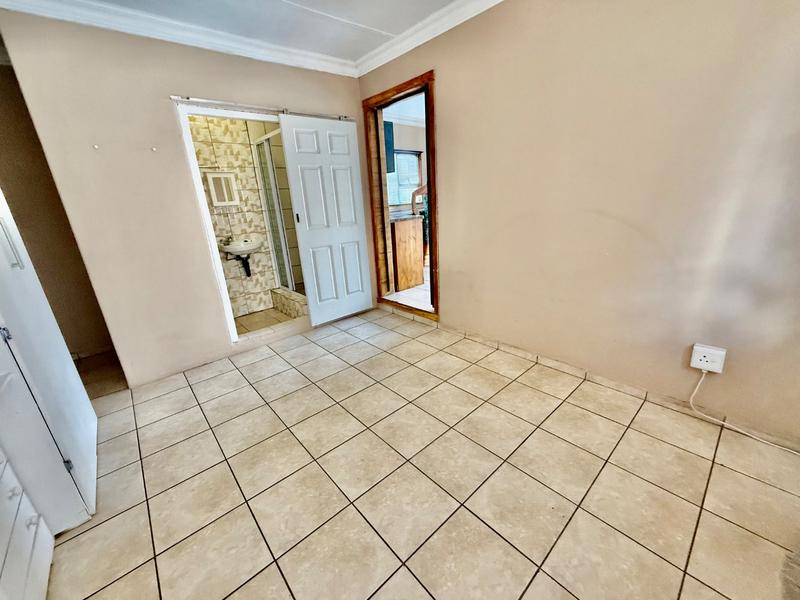 3 Bedroom Property for Sale in Vanderbijlpark CW 5 Gauteng
