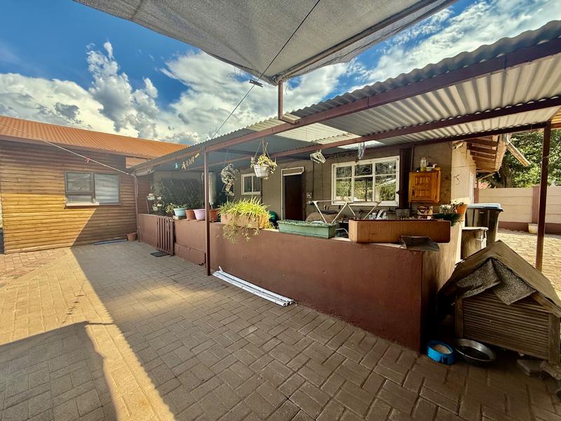 3 Bedroom Property for Sale in Vanderbijlpark CW 5 Gauteng