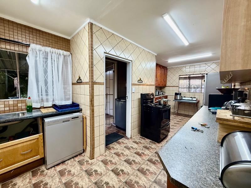 3 Bedroom Property for Sale in Vanderbijlpark CW 5 Gauteng