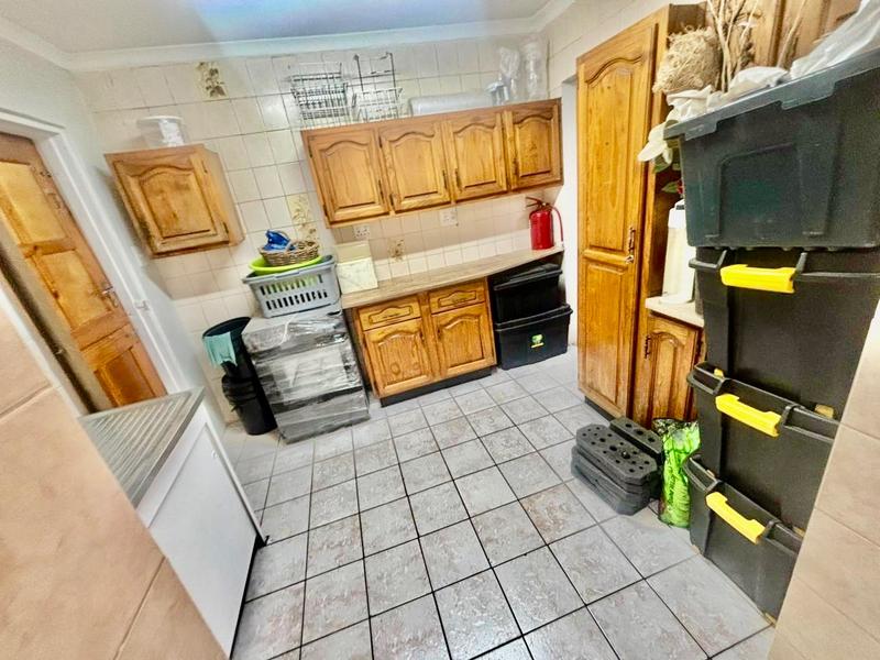 3 Bedroom Property for Sale in Vanderbijlpark CW 5 Gauteng