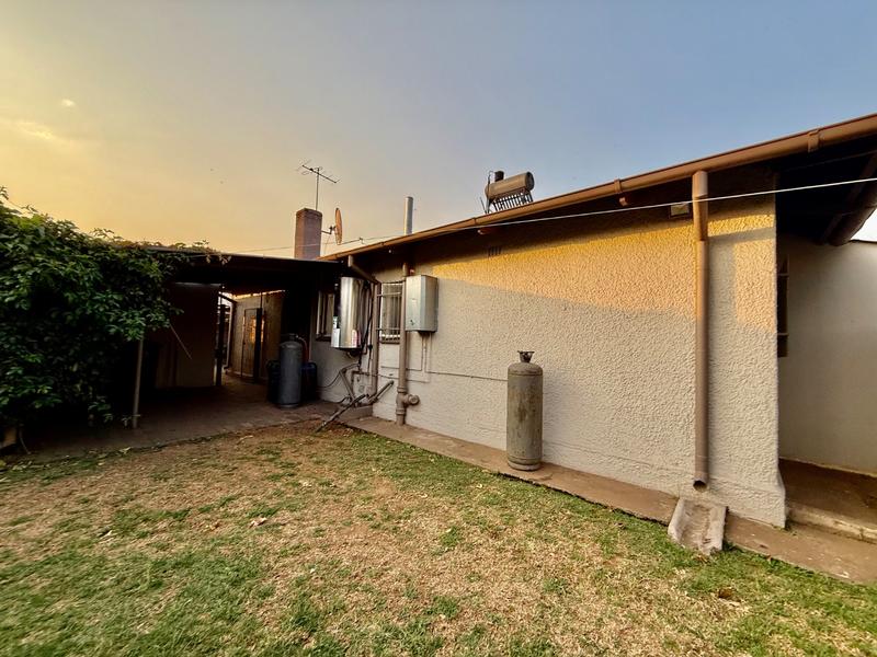 3 Bedroom Property for Sale in Vanderbijlpark CW 5 Gauteng