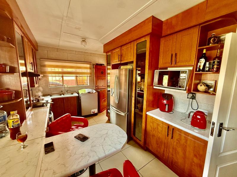 3 Bedroom Property for Sale in Vanderbijlpark CW 5 Gauteng