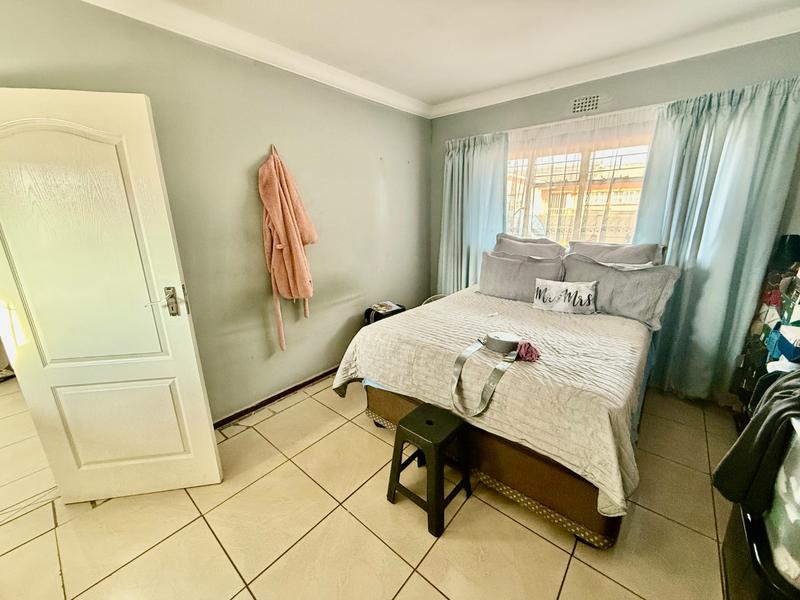 3 Bedroom Property for Sale in Vanderbijlpark CW 5 Gauteng