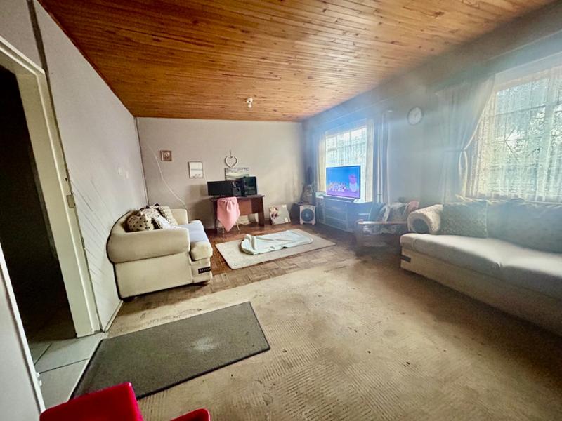 2 Bedroom Property for Sale in Vanderbijlpark CW 5 Gauteng