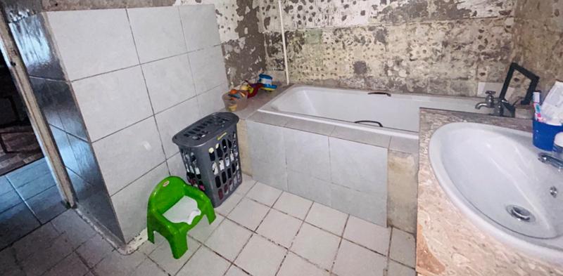 2 Bedroom Property for Sale in Vanderbijlpark CW 5 Gauteng