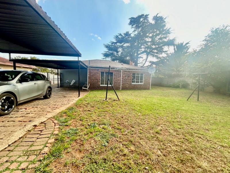 2 Bedroom Property for Sale in Vanderbijlpark CW 5 Gauteng