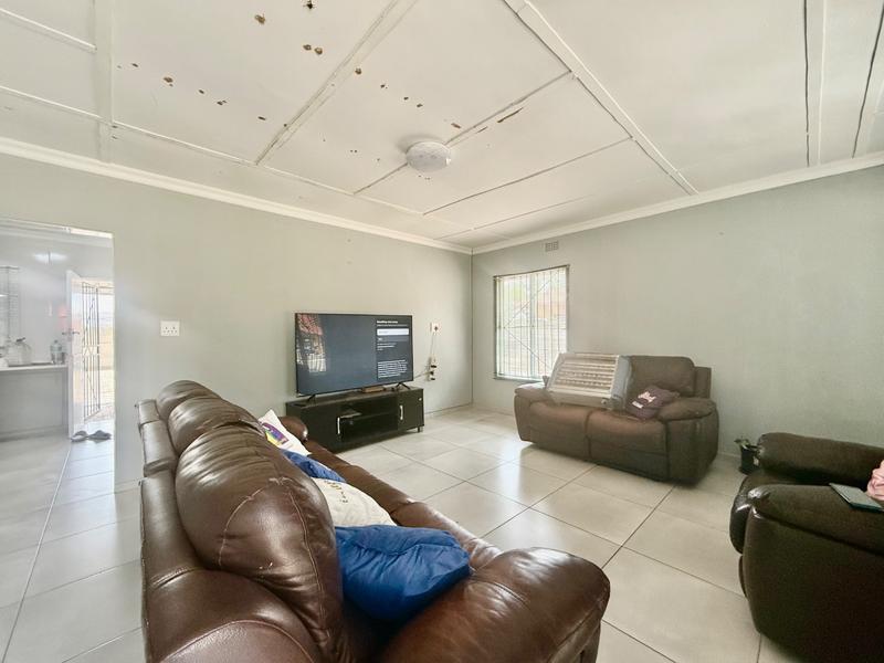 3 Bedroom Property for Sale in Vanderbijlpark CW 5 Gauteng