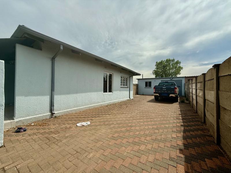 3 Bedroom Property for Sale in Vanderbijlpark CW 5 Gauteng