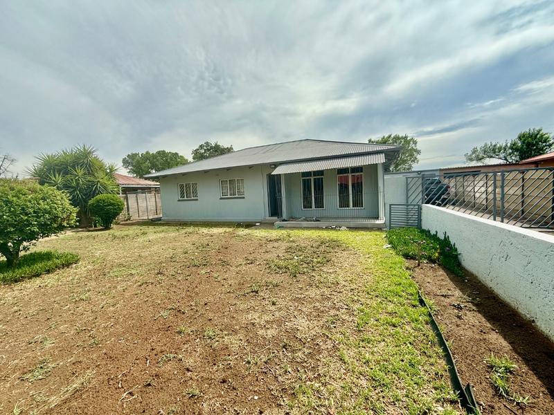3 Bedroom Property for Sale in Vanderbijlpark CW 5 Gauteng