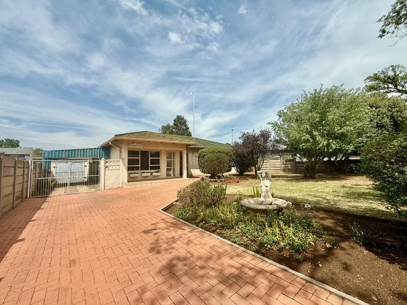 3 Bedroom Property for Sale in Vanderbijlpark CW 5 Gauteng