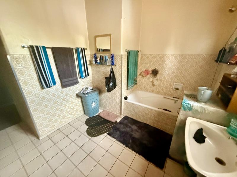 3 Bedroom Property for Sale in Vanderbijlpark CW 5 Gauteng