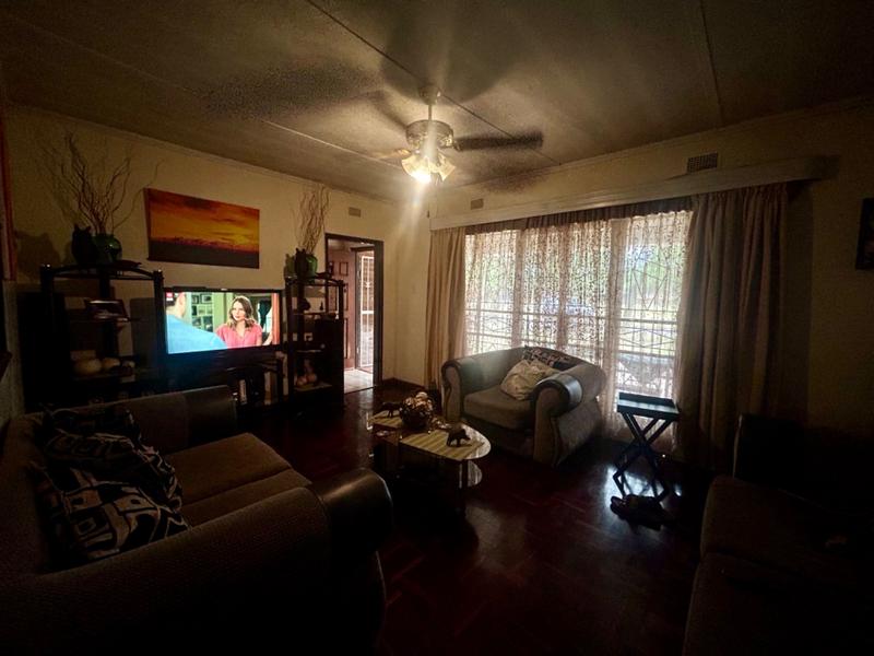 3 Bedroom Property for Sale in Vanderbijlpark CW 5 Gauteng