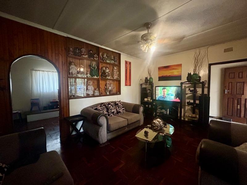 3 Bedroom Property for Sale in Vanderbijlpark CW 5 Gauteng
