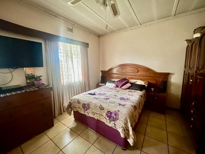 3 Bedroom Property for Sale in Vanderbijlpark CW 5 Gauteng