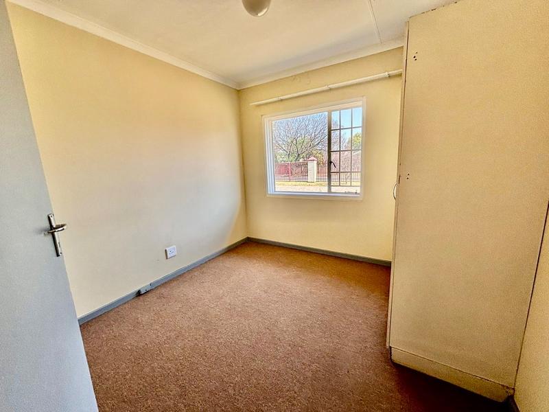 2 Bedroom Property for Sale in Vanderbijlpark CW 5 Gauteng