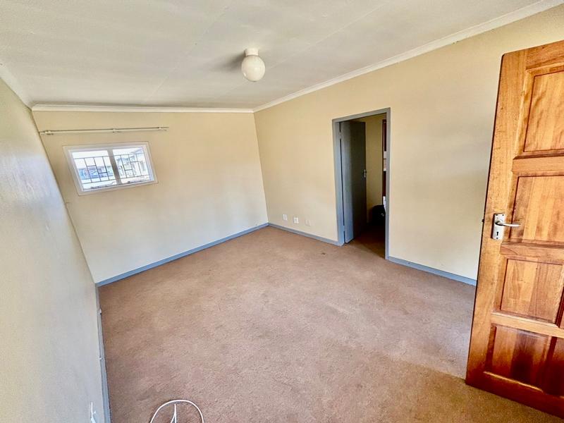 2 Bedroom Property for Sale in Vanderbijlpark CW 5 Gauteng