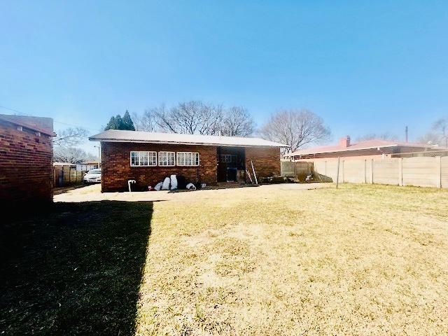 3 Bedroom Property for Sale in Vanderbijlpark CW 5 Gauteng