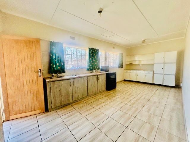 3 Bedroom Property for Sale in Vanderbijlpark CW 5 Gauteng
