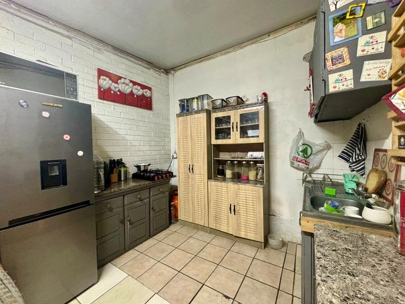 2 Bedroom Property for Sale in Vanderbijlpark CW 5 Gauteng