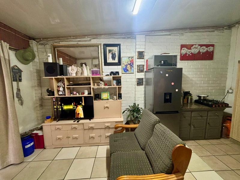 2 Bedroom Property for Sale in Vanderbijlpark CW 5 Gauteng