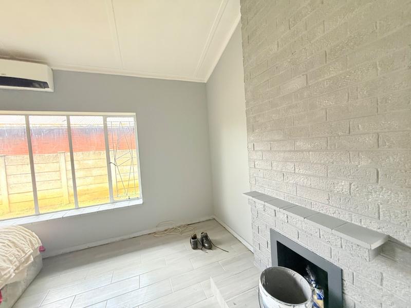 3 Bedroom Property for Sale in Vanderbijlpark CW 5 Gauteng