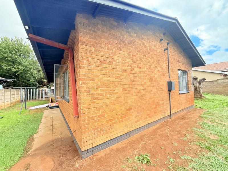 3 Bedroom Property for Sale in Vanderbijlpark CW 5 Gauteng