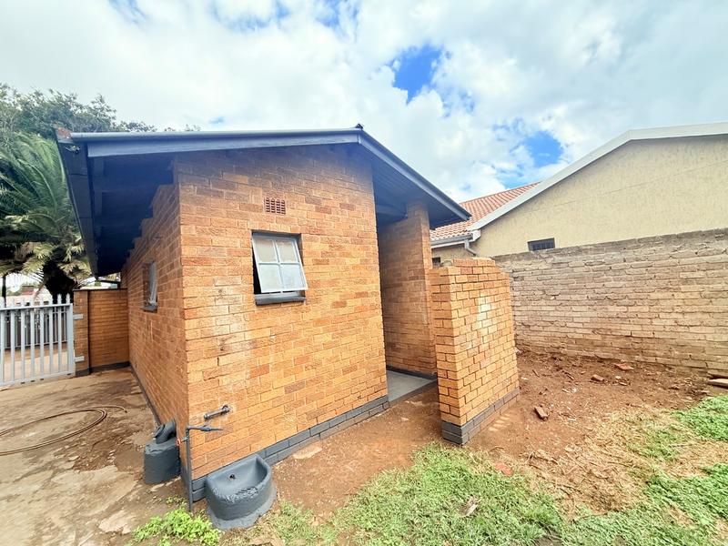 3 Bedroom Property for Sale in Vanderbijlpark CW 5 Gauteng