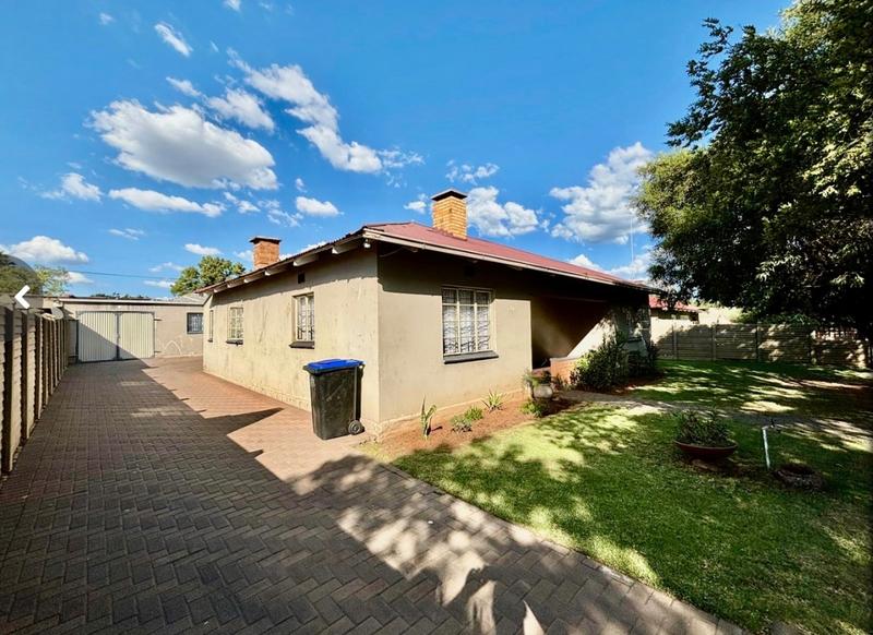 3 Bedroom Property for Sale in Vanderbijlpark CW 5 Gauteng