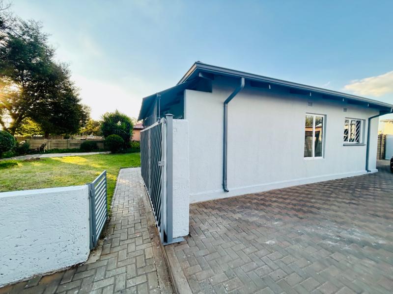 3 Bedroom Property for Sale in Vanderbijlpark CW 5 Gauteng
