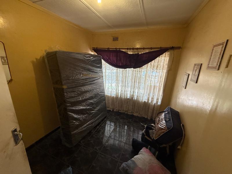 5 Bedroom Property for Sale in Vanderbijlpark CW 5 Gauteng