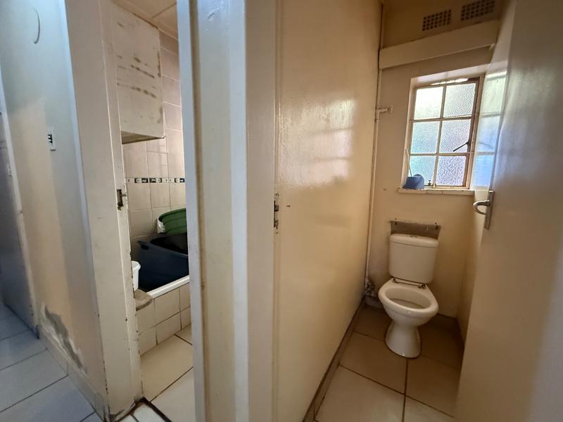 5 Bedroom Property for Sale in Vanderbijlpark CW 5 Gauteng
