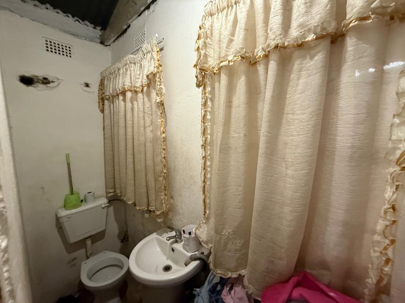 5 Bedroom Property for Sale in Vanderbijlpark CW 5 Gauteng