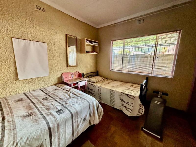 2 Bedroom Property for Sale in Vanderbijlpark Cw 6 Gauteng