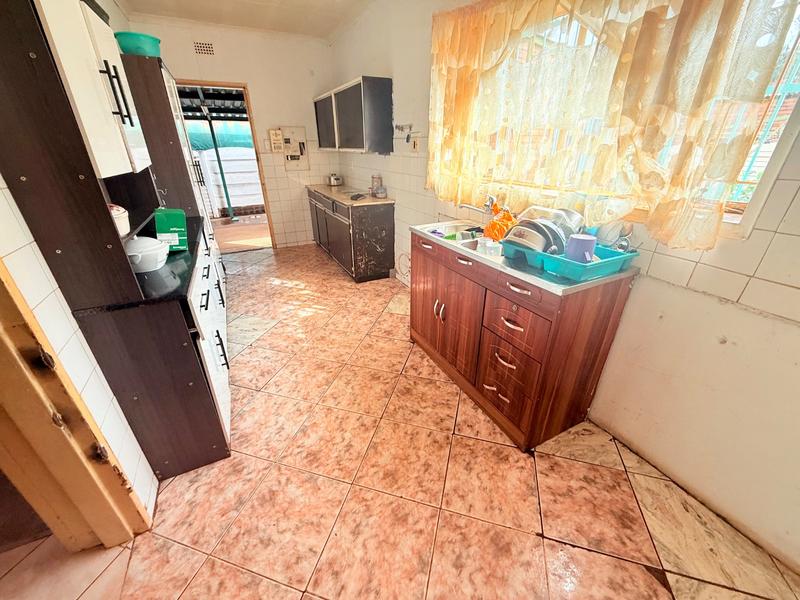 2 Bedroom Property for Sale in Vanderbijlpark Cw 6 Gauteng