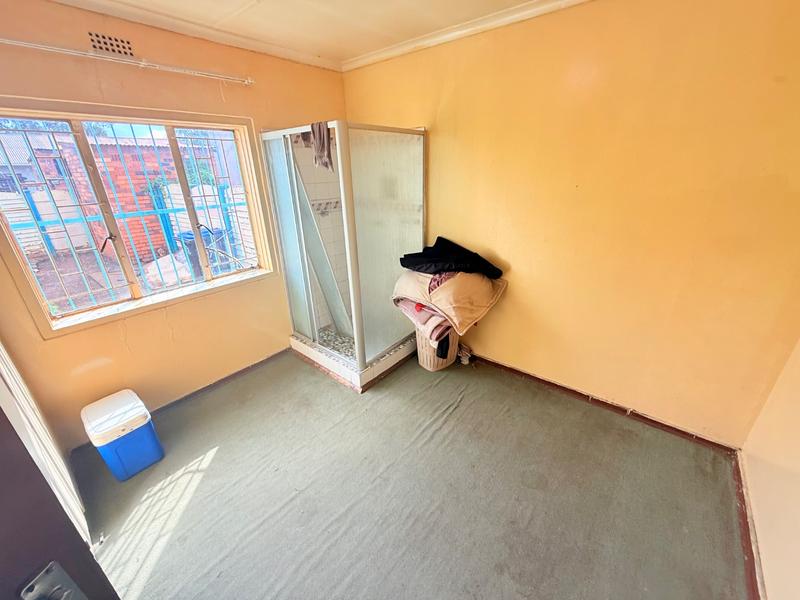 2 Bedroom Property for Sale in Vanderbijlpark Cw 6 Gauteng